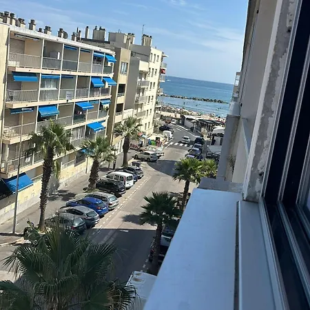 Emplacement Ideal, Plage, Parking, Internet ! Apartment *